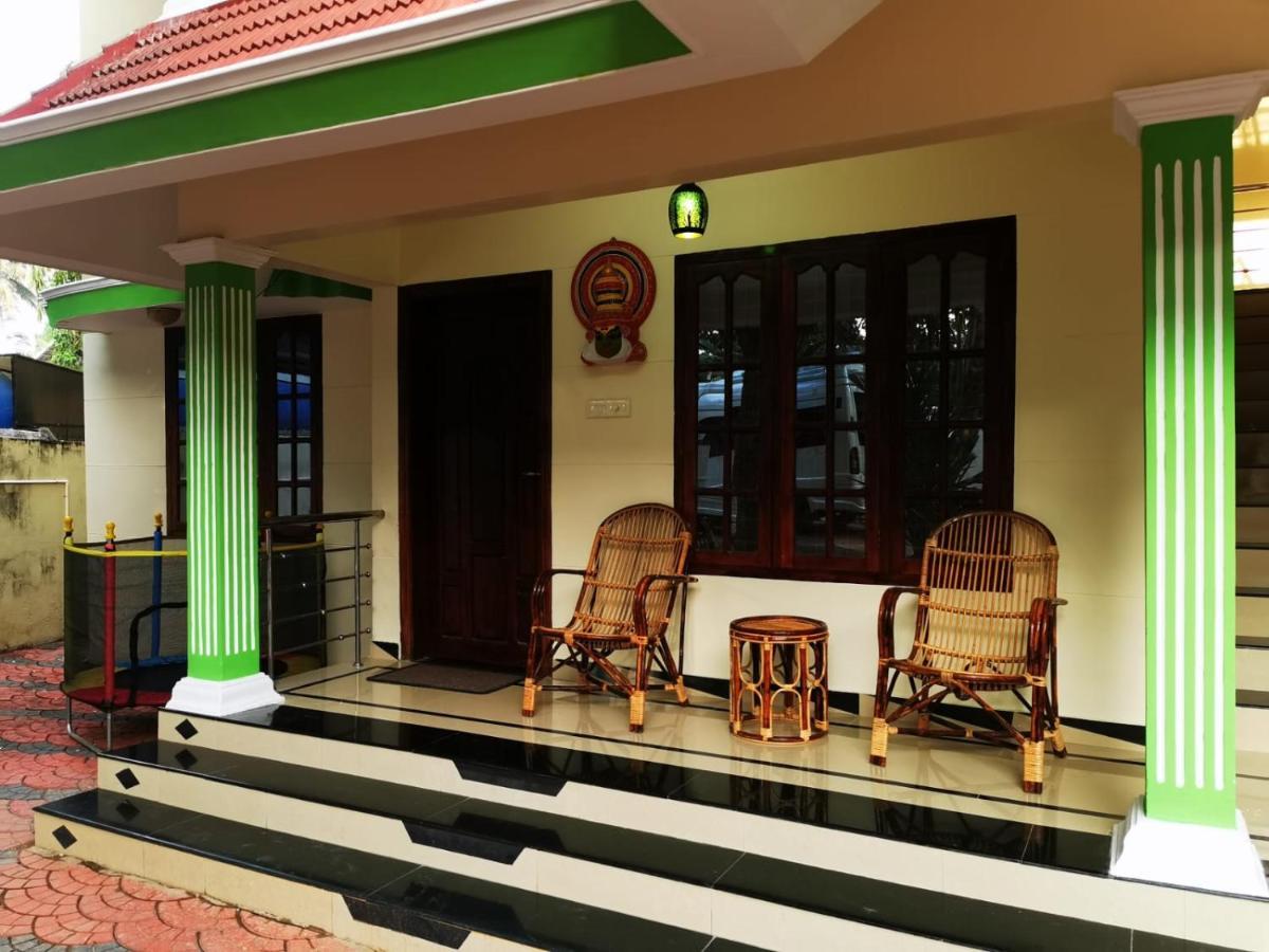 J2 Home Stay - Luxury Homes With Caravan Services Thiruvananthapuram Exterior foto